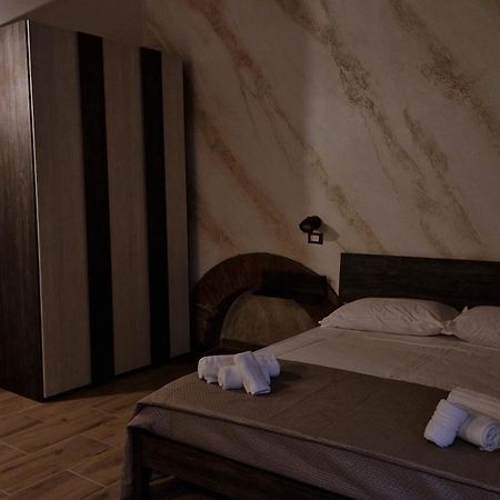 La Ciminiera Rooms คาตาเนีย ภายนอก รูปภาพ
