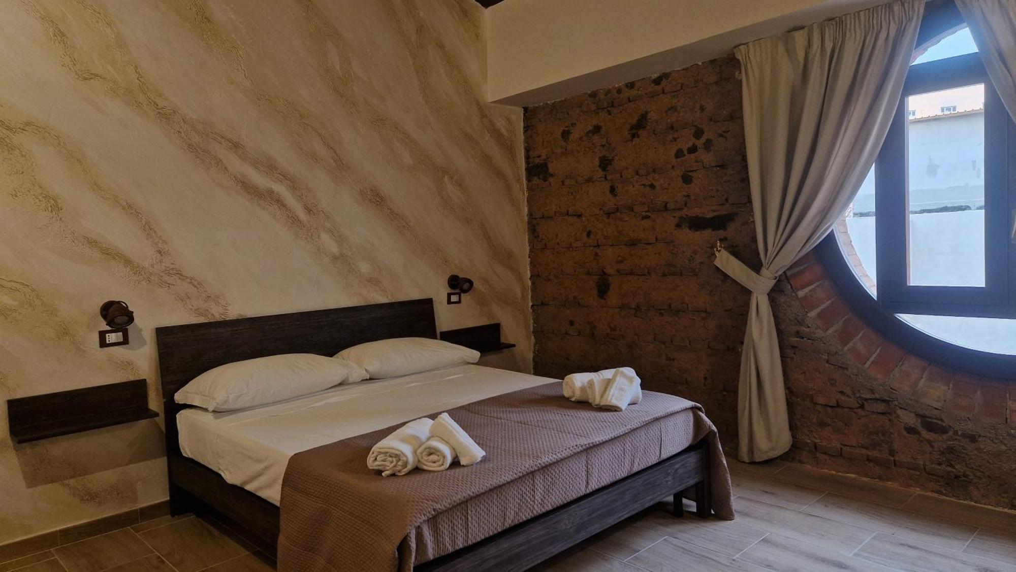 La Ciminiera Rooms คาตาเนีย ภายนอก รูปภาพ